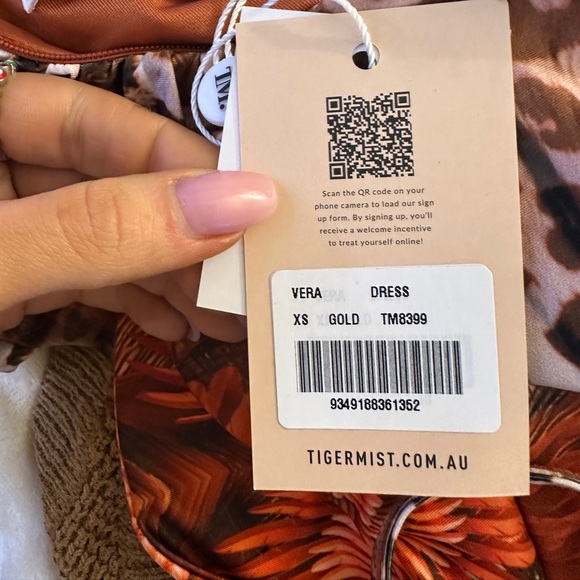 Tiger Mist Vera dress nwt - Picture 4 of 4
